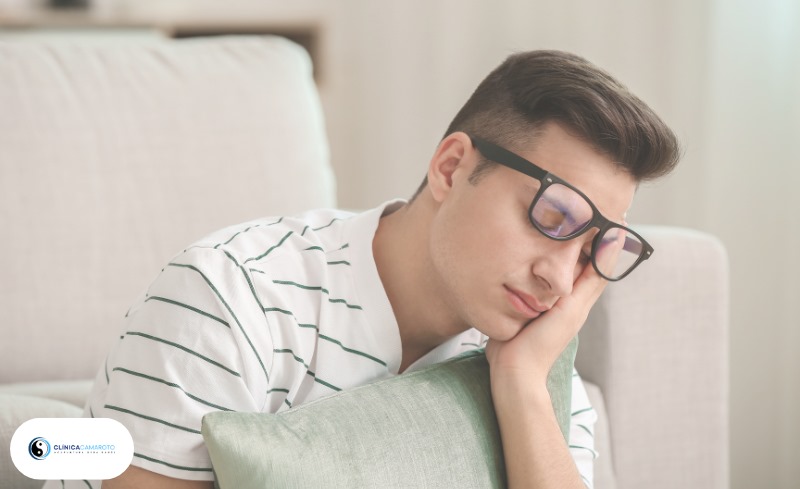 Insônia e Cansaço Excessivo: Como a Acupuntura Restaura seu Sono e Energia